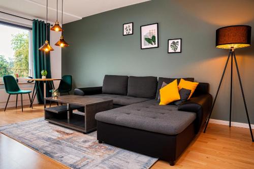 Rellinghausen Apartment | Smart Home - Essen - Perfect for 5 Guests! Central - Balcony - Netflix - Free Parking Zone