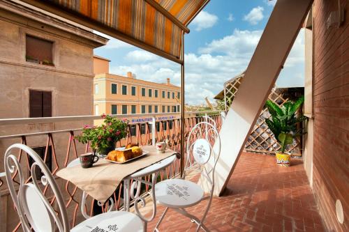 Tuscolano Apartment | Smart Home - Trilocale con Parcheggio Privato