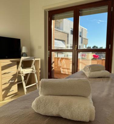 Latina Apartment | Smart Stay - La tua casa con Parcheggio