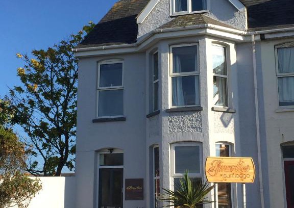 Newquay House | Smarties Guest House