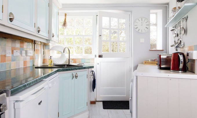 Ditchling House | Snowdrop Cottage - a beautiful cottage in the heart of Ditchling village