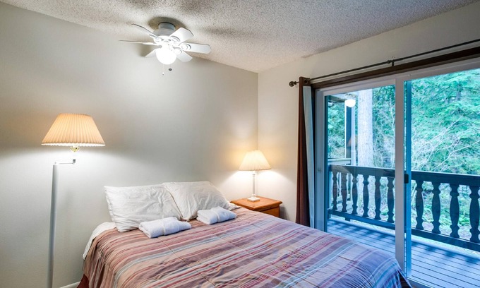 Glacier Condo | Snowline Lodge Condo #9 - Convenient - Inexpensive