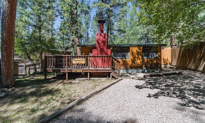 Ruidoso Cabin | Snuggle Inn: Cozy Studio Cabin in Upper Canyon With a Hot Tub!
