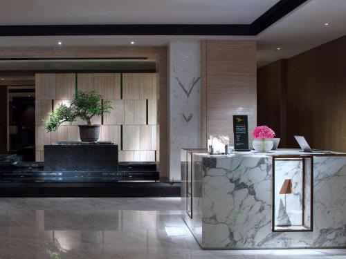 Shunde Hotel | Sofitel Foshan Shunde - Free shuttle bus during Canton Fair