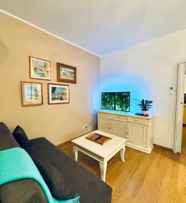 Lazise Old Town Apartment | Solaris Apartment with swimming pool