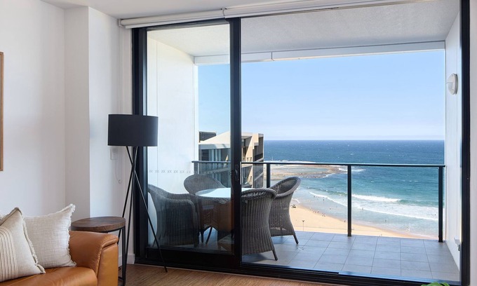 Newcastle Apartment | Soleil by Follo - holiday apartment opposite Newcastle Beach