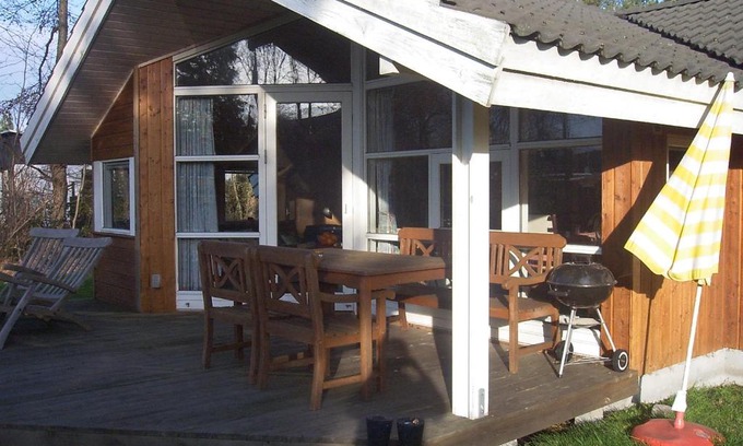 Marielyst House | Sommerhus i Marielyst med Spa og Sauna, incl el og vand, tæt på by og strand