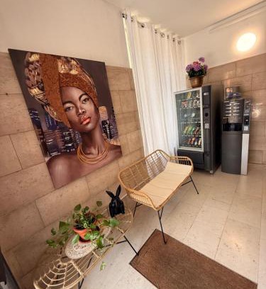 Navile House | Sophia