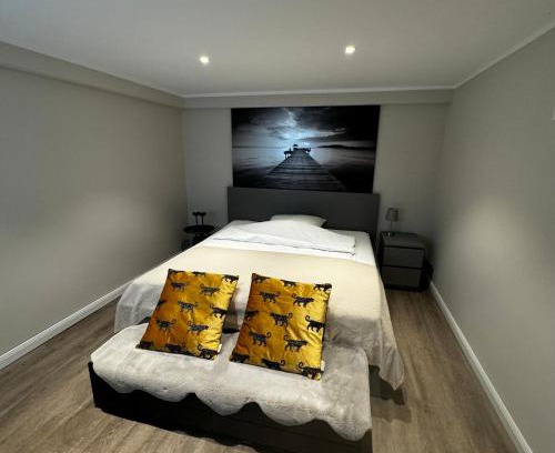 Farmsen - Berne Apartment | Souterrain - Privatwohnung mit Schlafzimmer im Einfamilienhaus