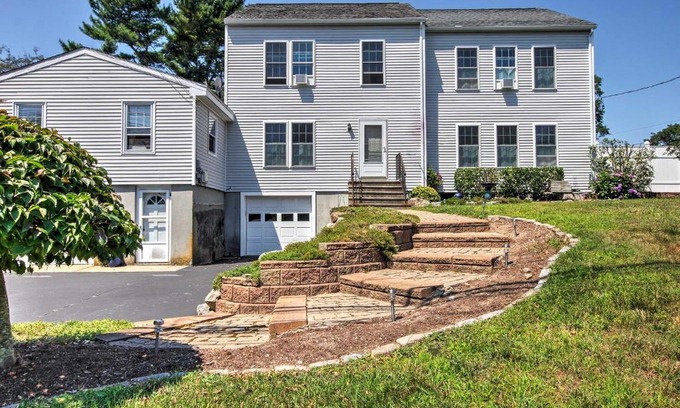 Wakefield-Peacedale House | South Kingstown Vacation Rental 2 Mi to Beach!