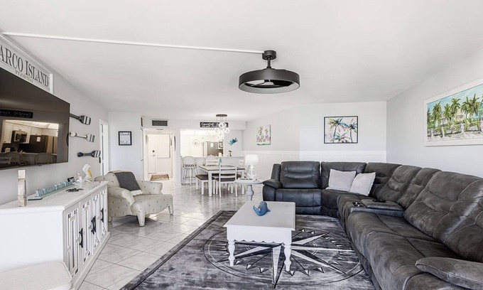 Marco Island Condo | South Seas Tower II, 1701