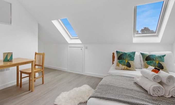 Dormers Wells Apartment | Southall Studios London