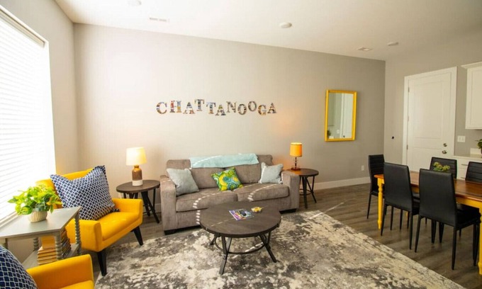 Chattanooga House | Southside Station 2 bedroom 2.5 bath Townhome