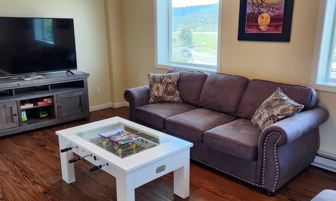 Homer Apartment | Spacious 1-bedroom Apt close to Homer Spit