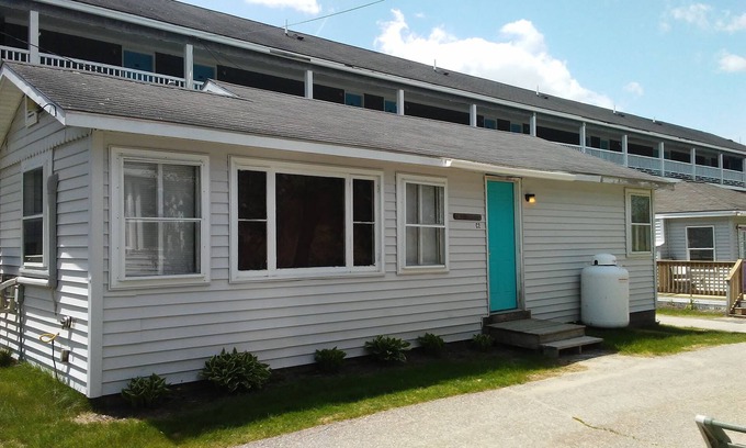Old Orchard Beach Cabin | Spacious 1BR/2BA Cabin