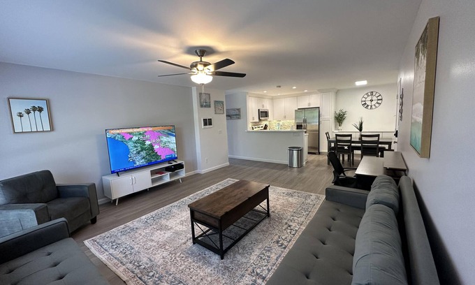 Crown Point Apartment | Spacious 2 bed 2 bath one block from the Bay! ! !