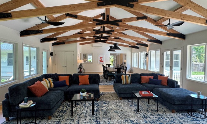 Copake House | Spacious 3-bedroom house in Copake with pool, gym, tennis, and lake access!