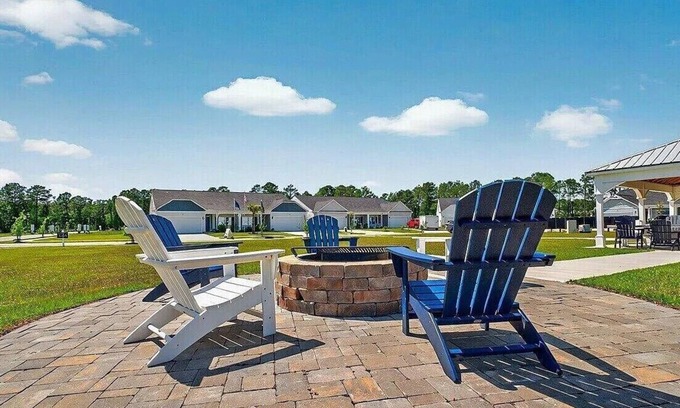 Ocean Isle Beach House | Spacious 3BR Coastal Getaway · Beach & Golf Nearby