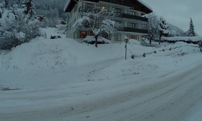 Montriond Apartment | Spacious Alpine Chalet Apartment With Moutain Views