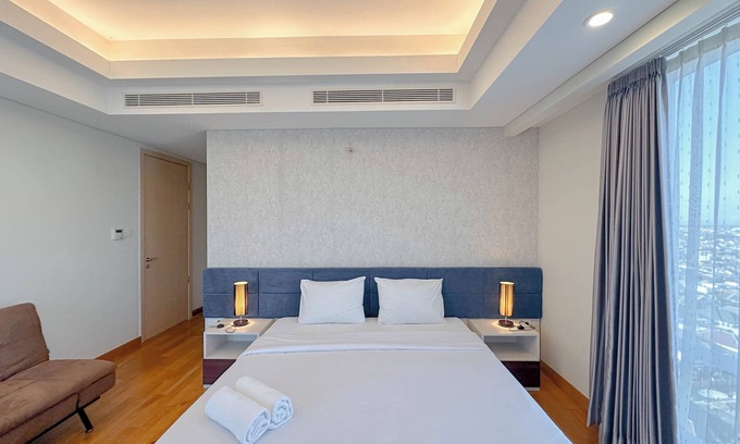 Surabaya Apartment | Spacious And Elegant 2Br At One East Penthouse & Residence Apartment