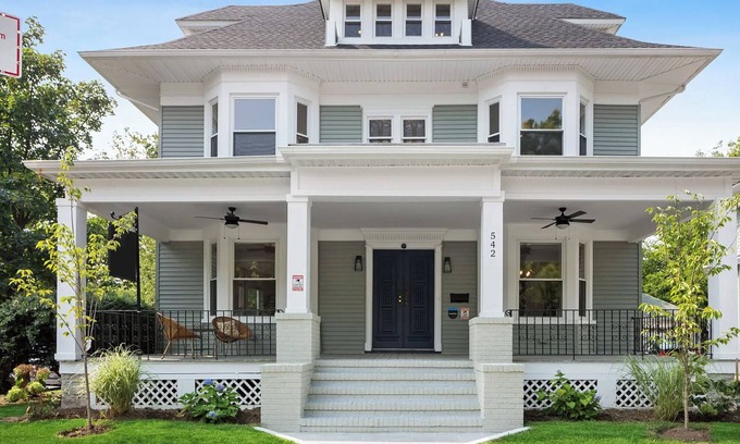 Flatbush House | Spacious and Renovated Victorian Free Standing Home in New York City