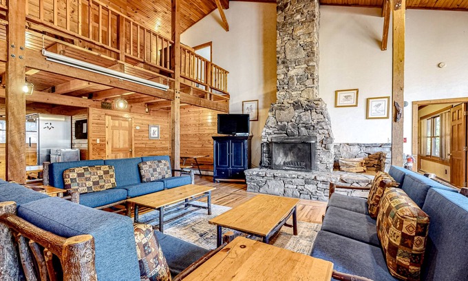 Black Mountain Hotel | Spacious Black Mountain cabin with game room, wood fireplace, firepit, & W/D