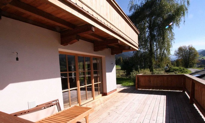 Jochberg Ski Chalet | Spacious Chalet in Jochberg near Ski Area