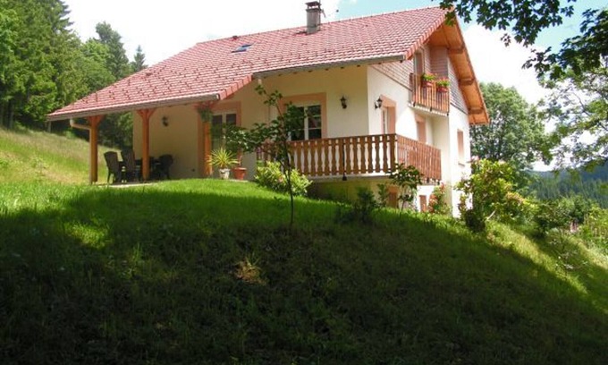Gerardmer Cottage | Spacious chalet with balcony, free WiFi, close to lake and ski resort