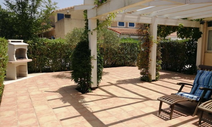 Portiragnes-Plage House | Spacious corner villa with nice view on natural reserve, 3 bedrooms, AIRCO, WIFI, PORTIRAGNES PLAGE