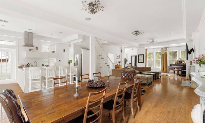Clinton Hill House | Spacious Family-Friendly Getaway—Sleeps 10, 5 Bedrooms, 3.5 Bath
