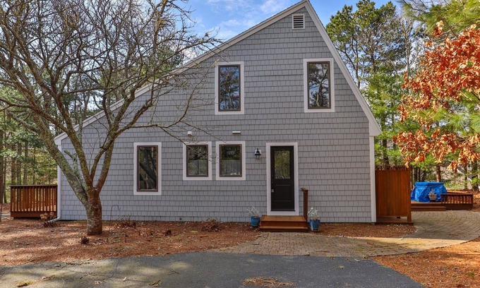 Mashpee House | Spacious Family Rental in Desirble New Seabury