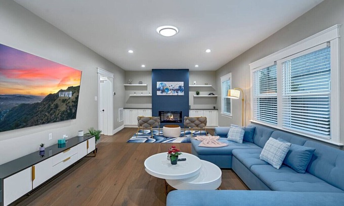 Wilshire House | Spacious Hollywood Home | Minion Room & Pickleball