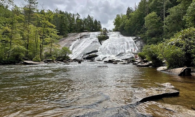 Cummings Cove House | Spacious home on golf course near Ecusta Trail, Pisgah & Dupont - waterfalls!