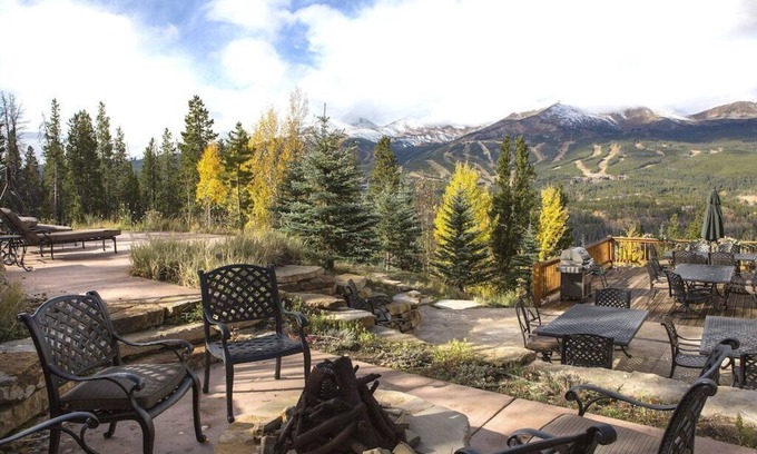 Forest Hills House | Spacious home with amazing views, hot tub, theater, game room and close to town!