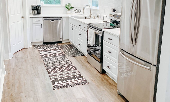 Fairview House | Spacious, light & airy farmhouse 30 minutes from Nashville!