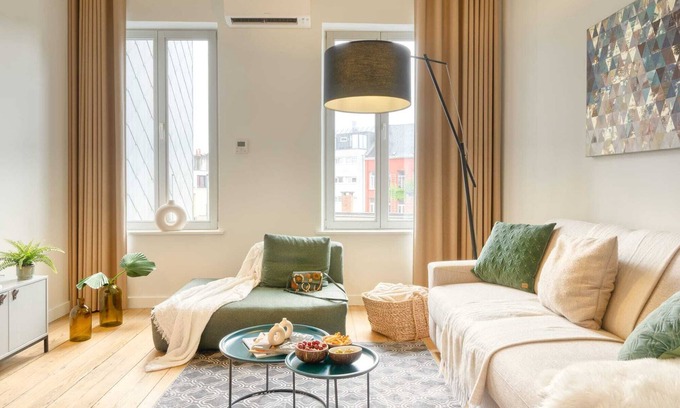 Ghent Apartment | Spacious & Luminous Gem in Historic Ghent Building