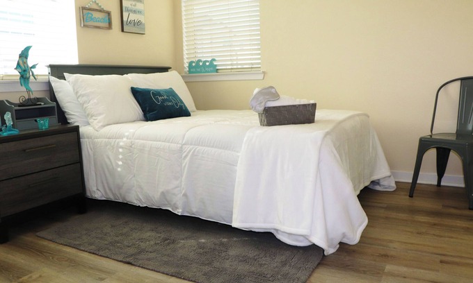 Rancho Cucamonga Condo | Spacious Private Rooms Near Ontario Mills & Airport – Pool & Gym Access!