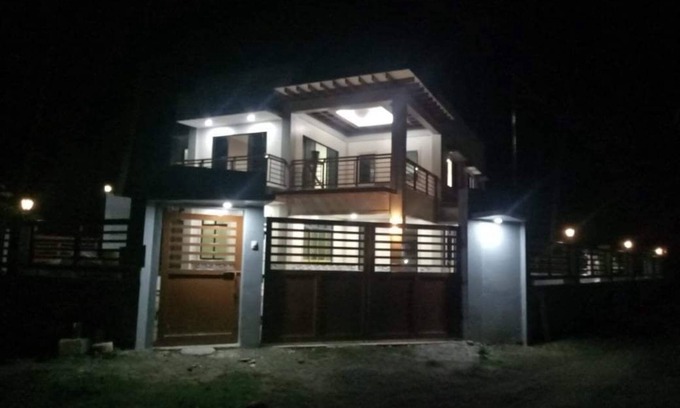 Panglao House | Spacious private and gated modern home within walking distance to beach/resorts.