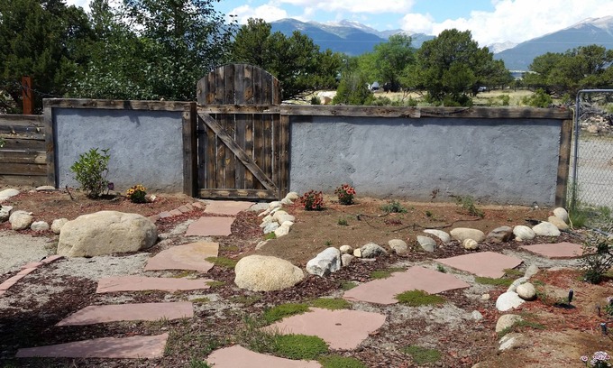 Buena Vista House | Spacious secluded home, Amazing Views, On River, Close To Town, hot tub