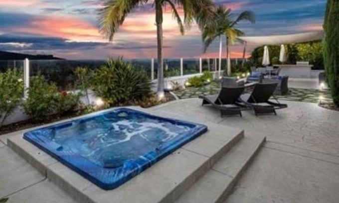San Marcos House | Spacious Single Level Home with Panoramic and Ocean Views
