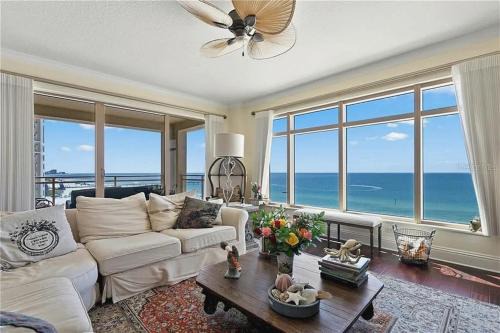 Clearwater Beach Apartment | Spacious Three-Bedroom Apartment with Stunning Water Views