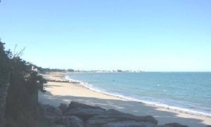 Noirmoutier-en-l'Ile Villa | * Special offer until 30/09/25. Sea view, direct beach access via garden gate 10%.