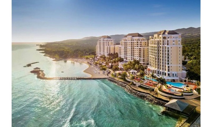 Montego Bay Condo | Spectacular 3BR 3.5BA -optional all-inclusive resort high floor beachfront tower
