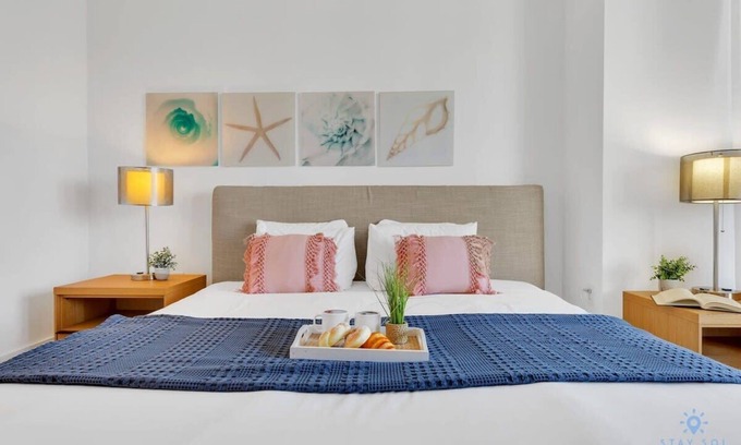 Hallandale Beach Apartment | Spectacular Apt w/Private Balcony + Pool