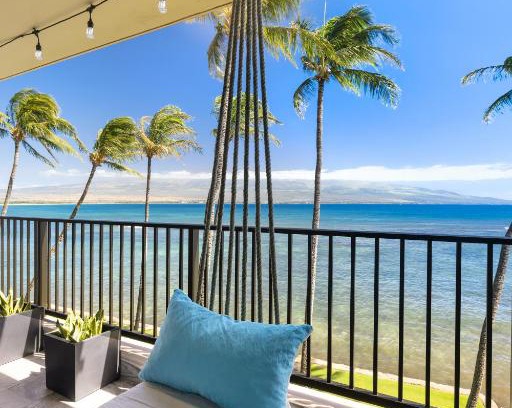 Maalaea Apartment | Spectacular luxury , modern oceanfront condo Maalaea-Kihei ,Maui