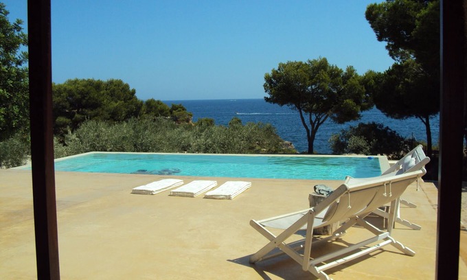 L'Ametlla de Mar Ski Chalet | Spectacular tower in front of the sea