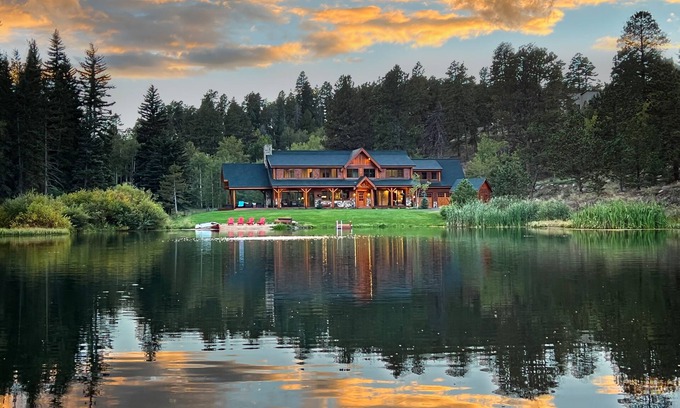 Green Valley House | Spectacular Waterfront Home in the Mountains. Welcome to Green Valley Lodge!