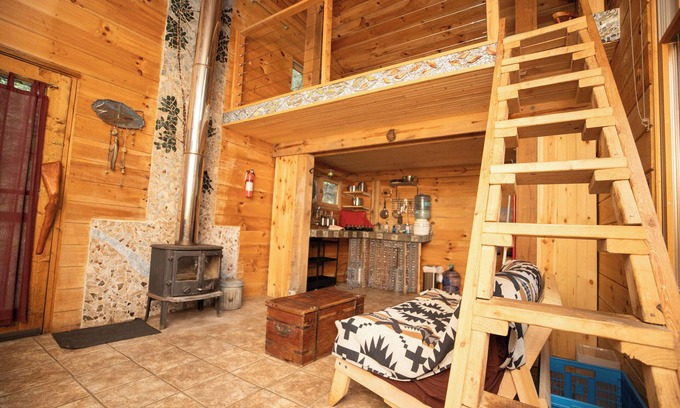 Stanton Cabin | Split Rock ~ Our newest off-grid cabin w/stained glass art!