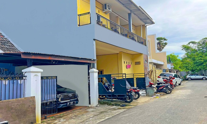 Makassar Hotel | SPOT ON 92547 Wisma Dg Tata