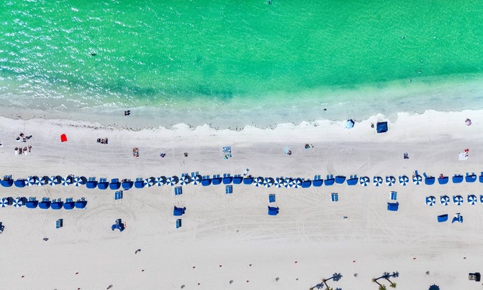 Clearwater Beach Condo | Spotless Condo Stunning 180° Views Comfy King Beds Walk 2 Beach No Car Needed